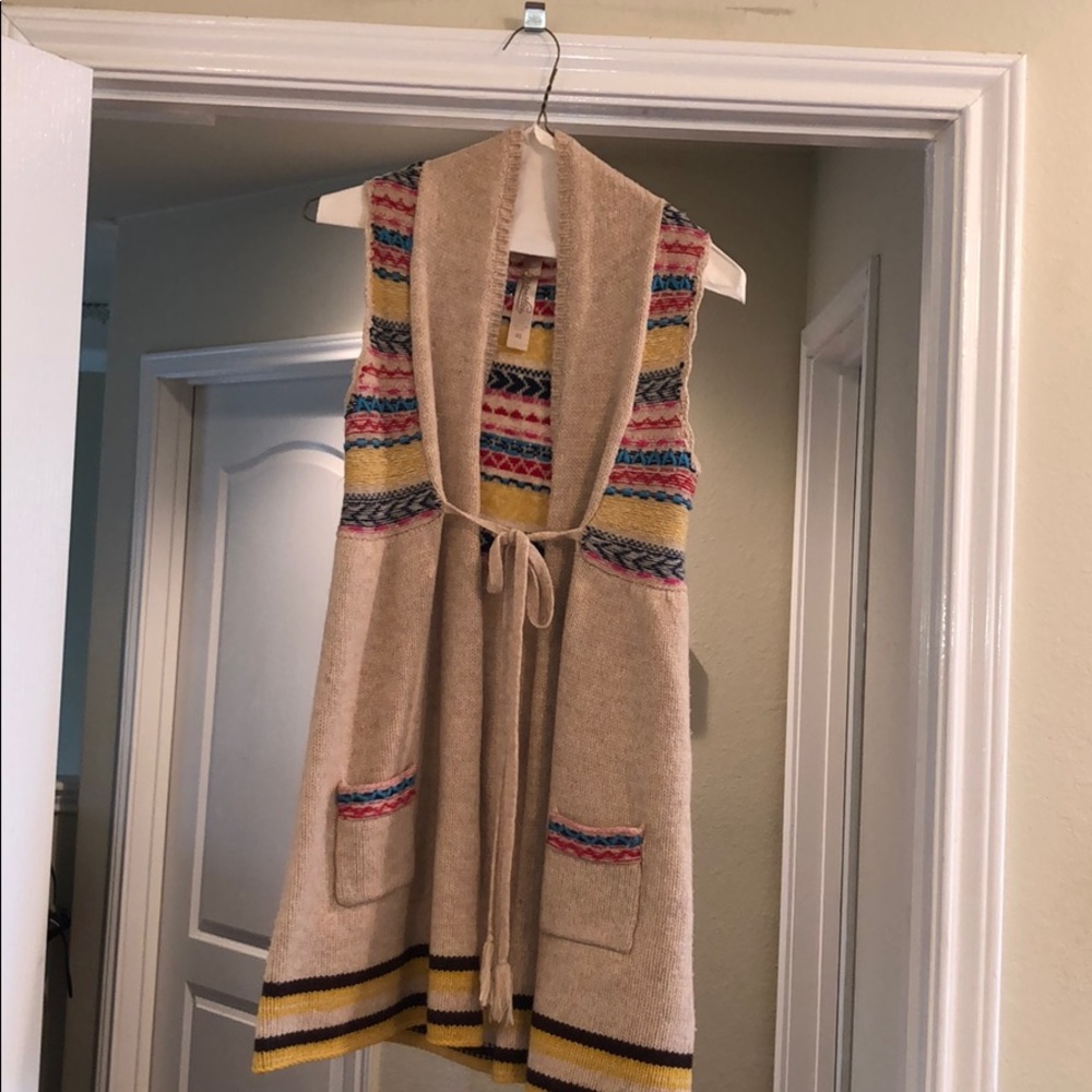 Priorities wool vest